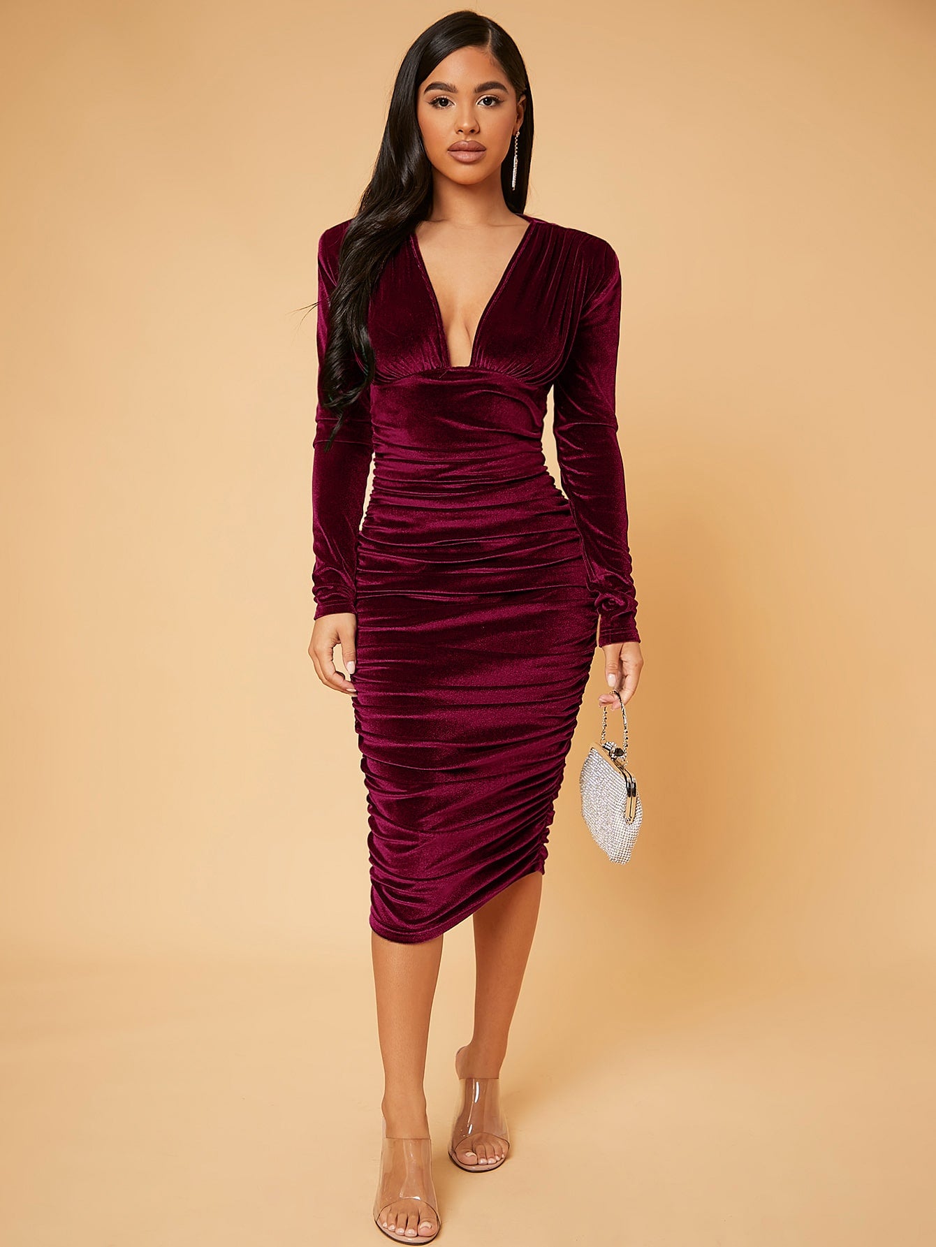 Vestido Midi Festa Elegante Em Veludo Com Drapeado