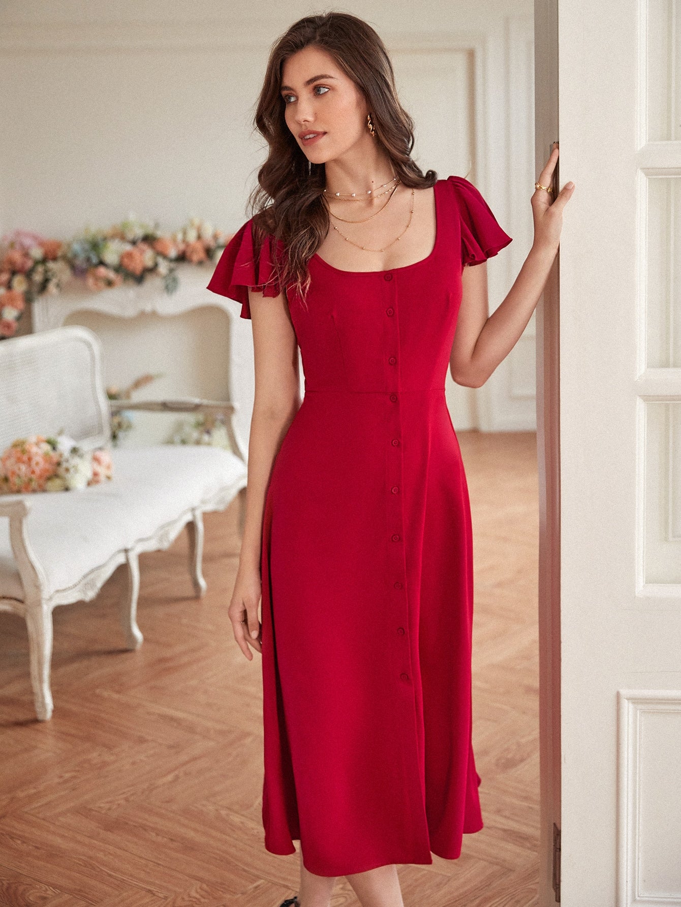 Vestido Midi Evasê Decote Quadrado Botões Frontais