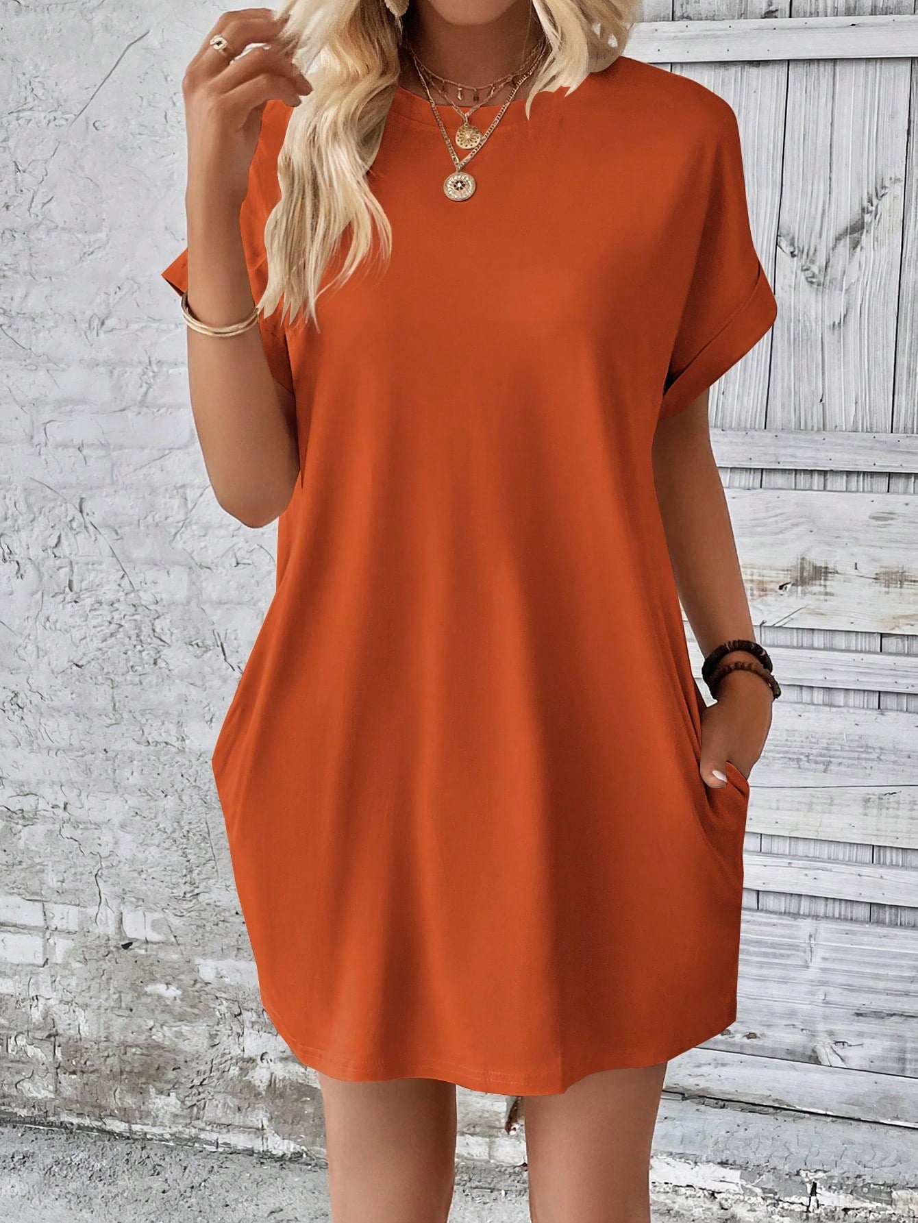 Vestido Curto Básico Verde Com Bolsos Laterais