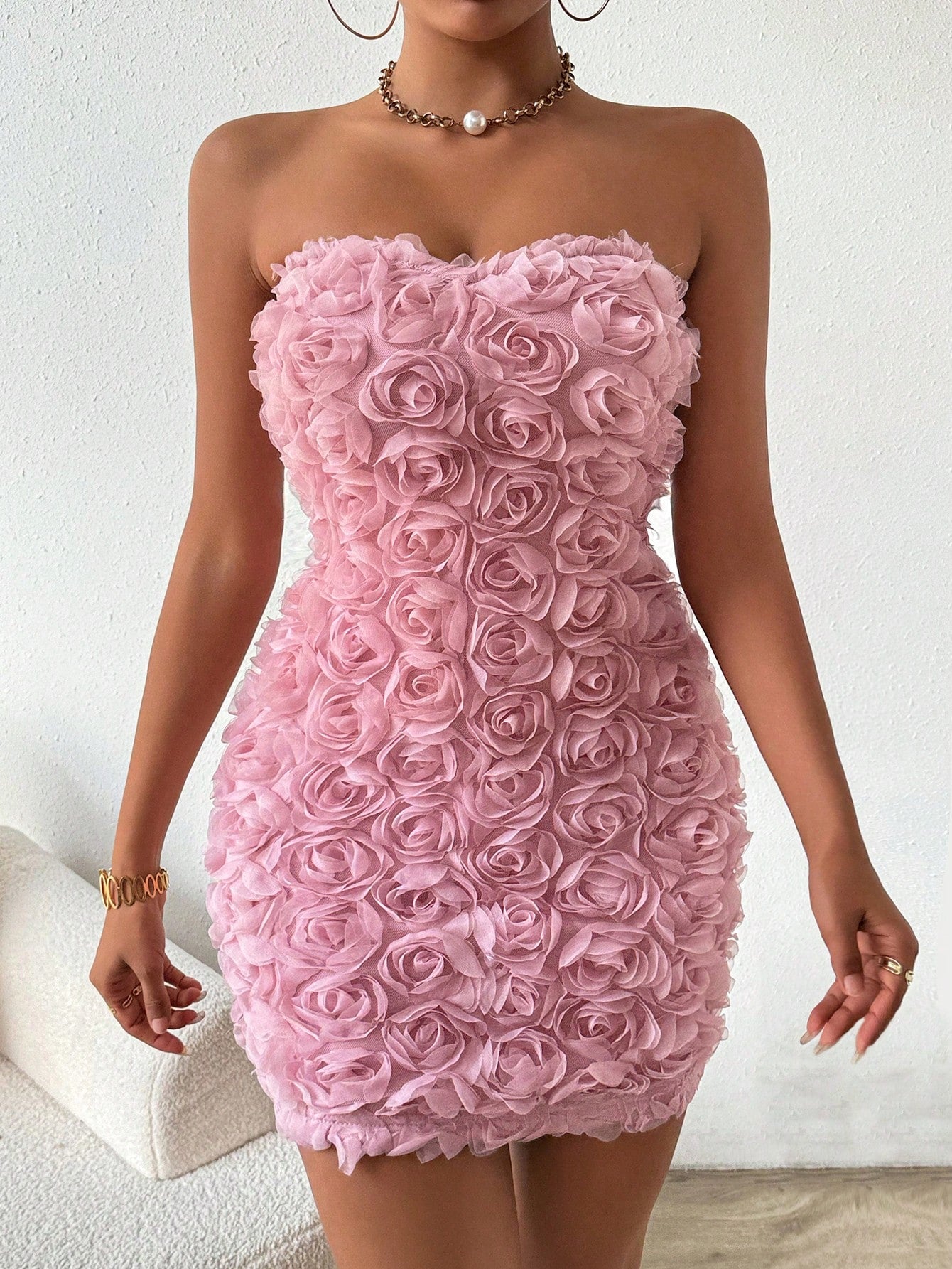 Vestido Curto Tomara Que Caia Com Flores 3D