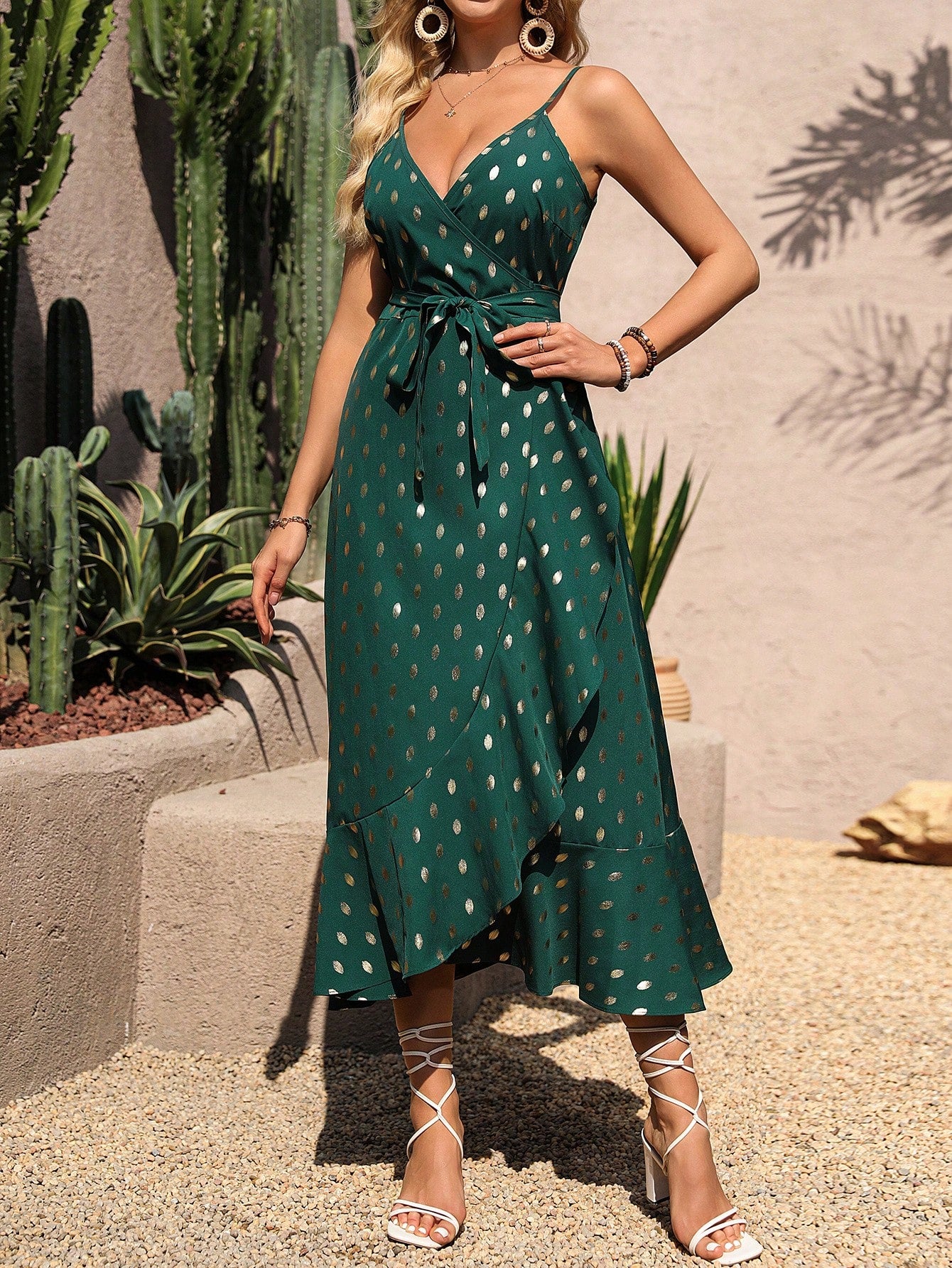 Vestido Midi Envelope Estampado Com Fenda Lateral