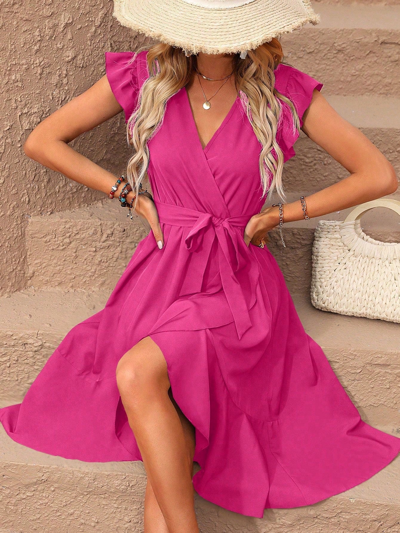 Vestido Midi Envelope Com Amarração Na Cintura