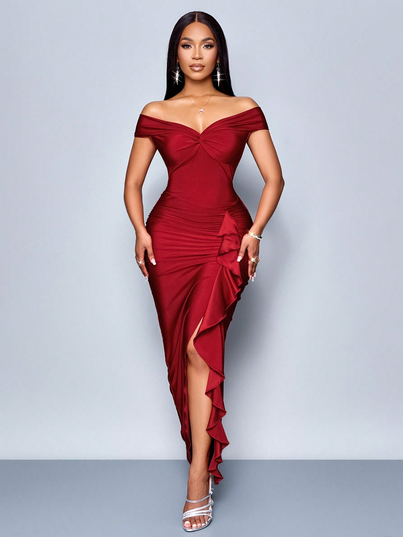 Vestido Longo Elegante Drapeado Ombro A Ombro Com Babado