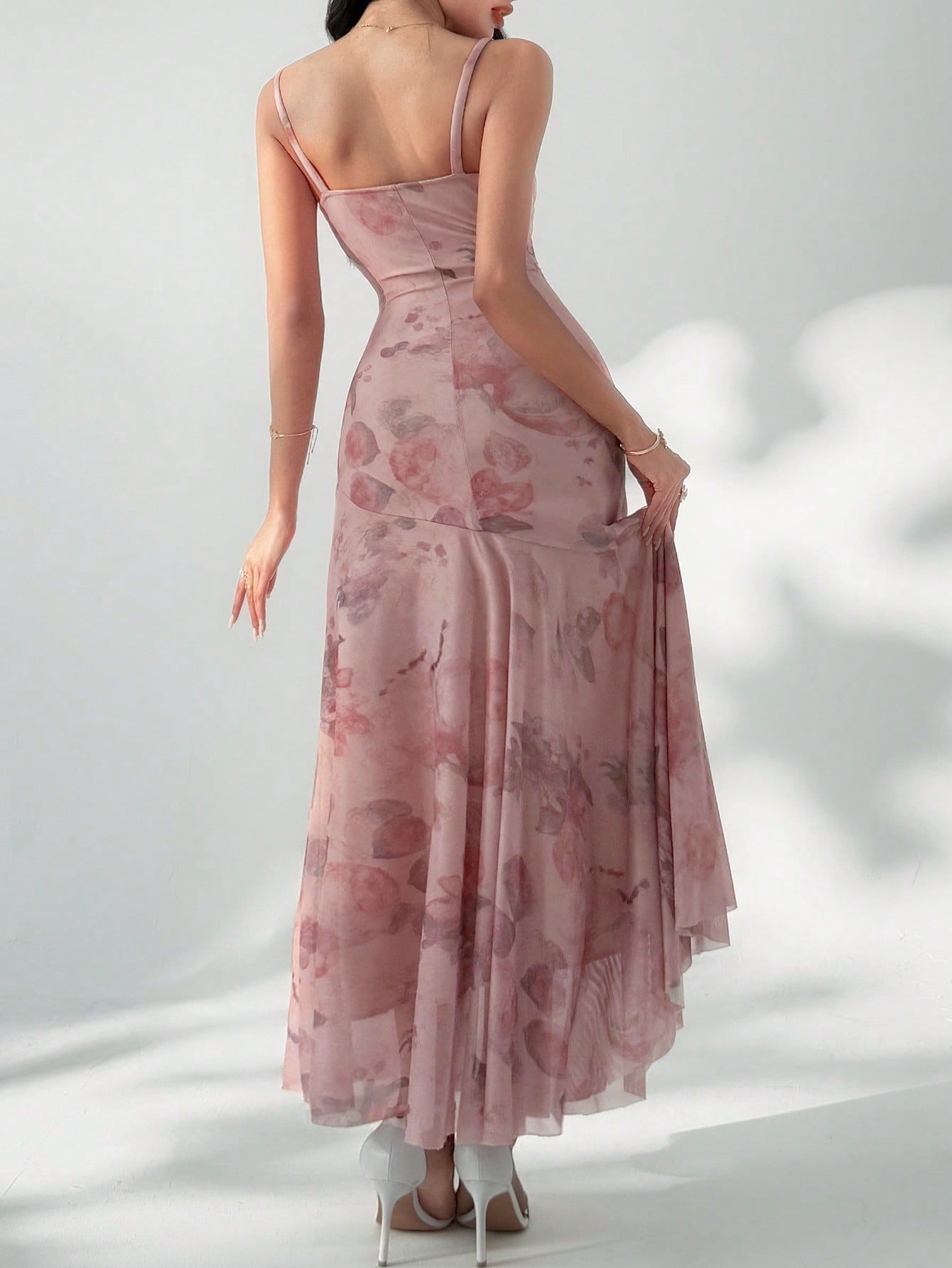 Vestido Longo Justo Floral Decote V Profundo