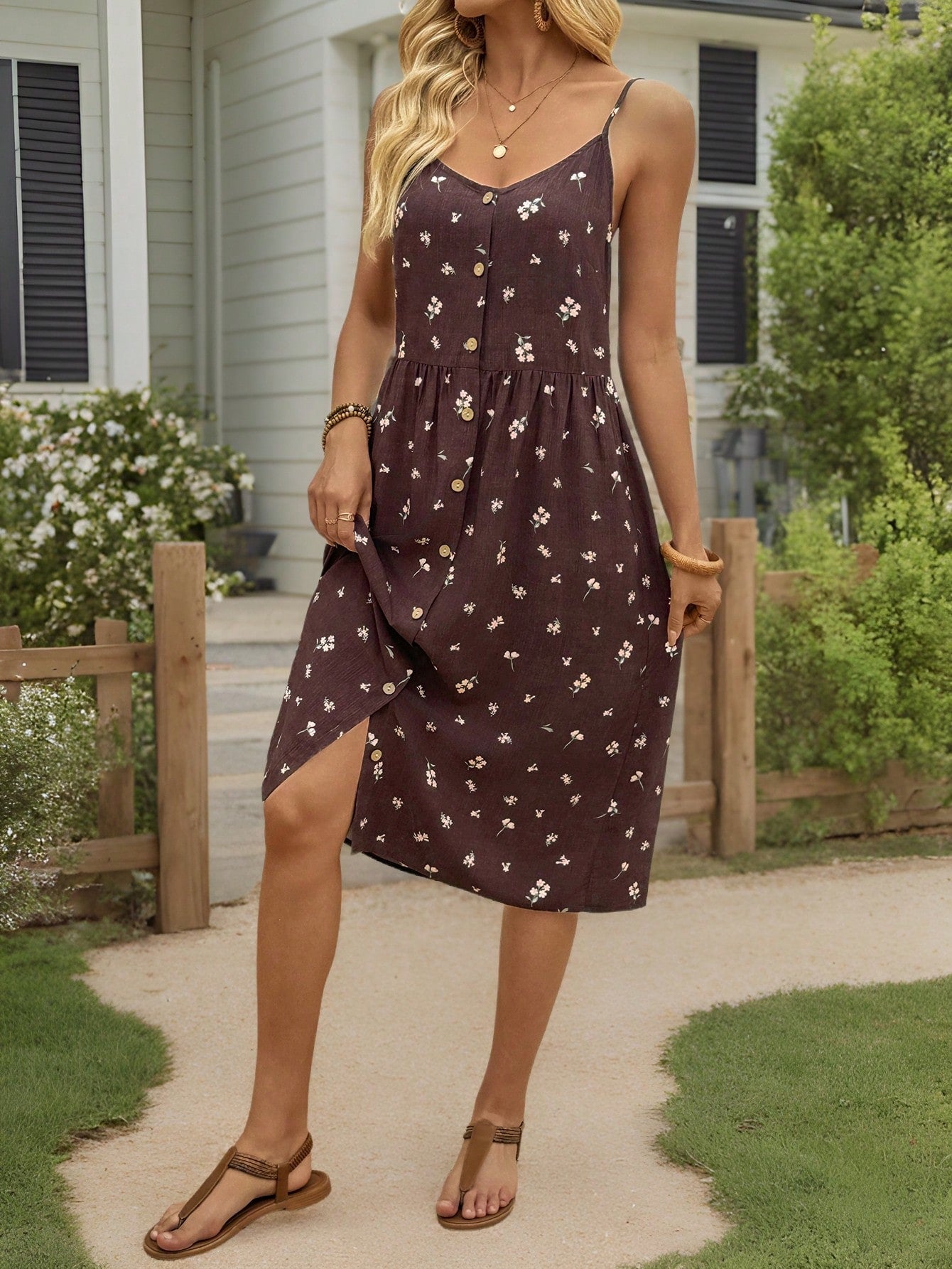 Vestido Midi De Alças Estampa Floral Com Botões Frontais
