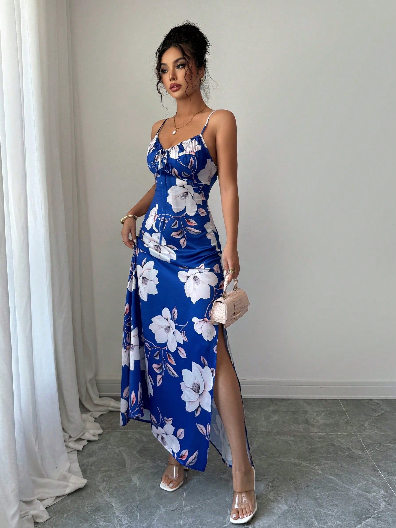 Vestido Longo De Alças Ajustáveis Estampado Floral Elegante