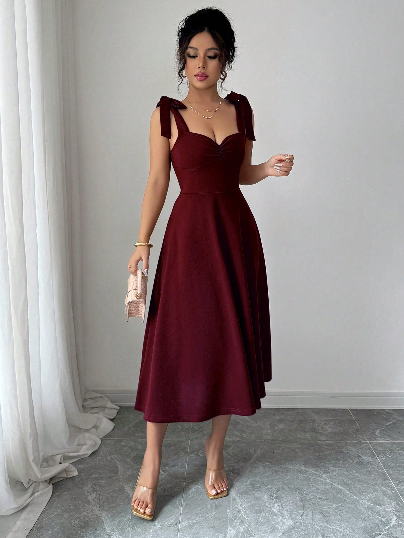 Vestido Elegante Decote Coração Com Saia A-Line