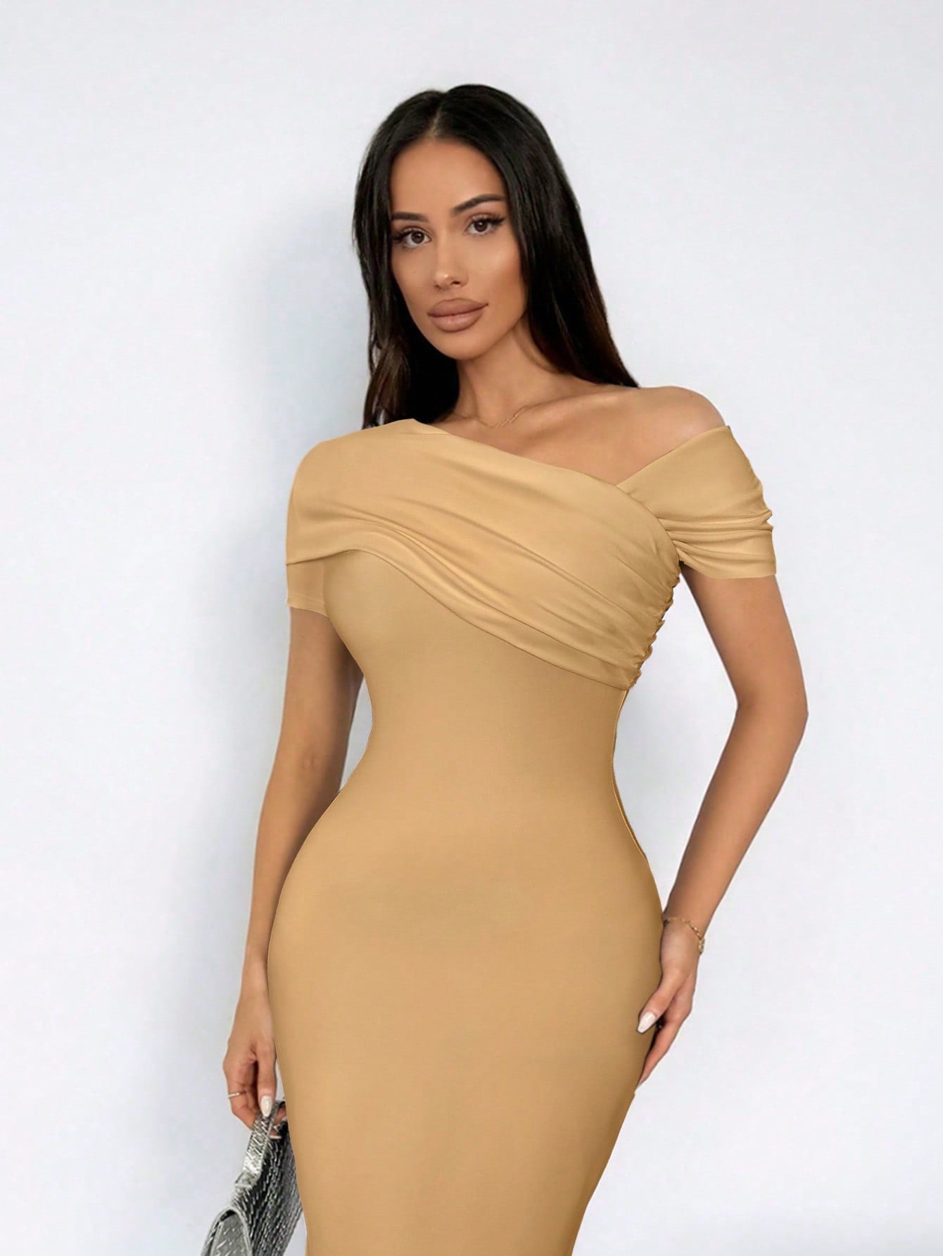 Vestido Longo Ombro A Ombro Justo Elegante Sofisticado