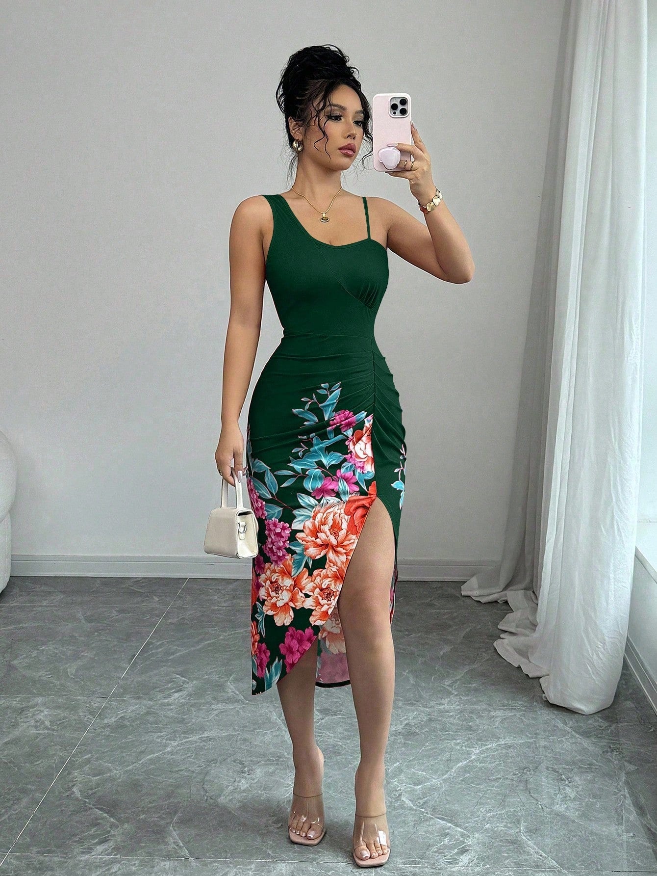 Vestido Midi Justo Com Estampa Floral E Fenda Lateral