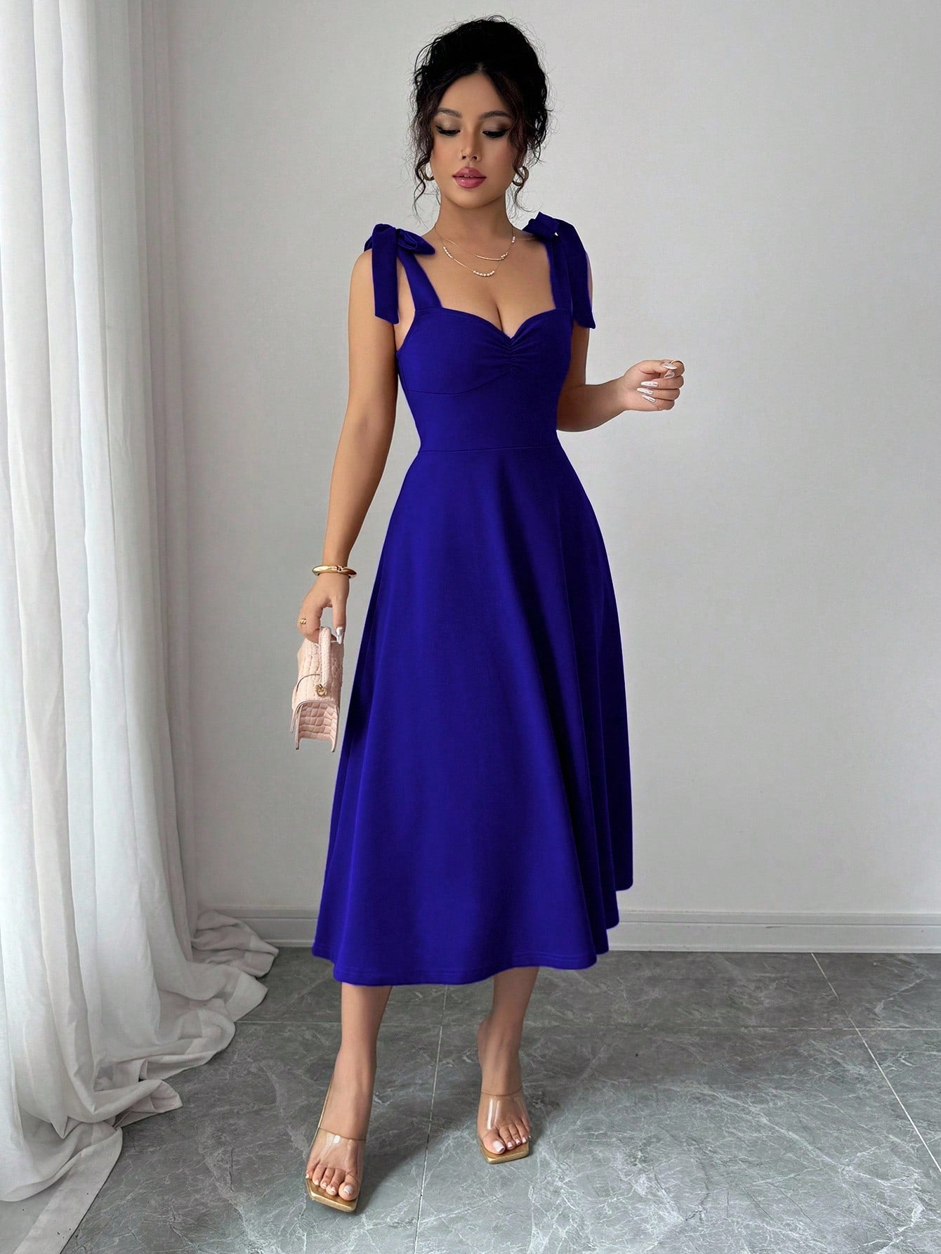 Vestido Elegante Decote Coração Com Saia A-Line