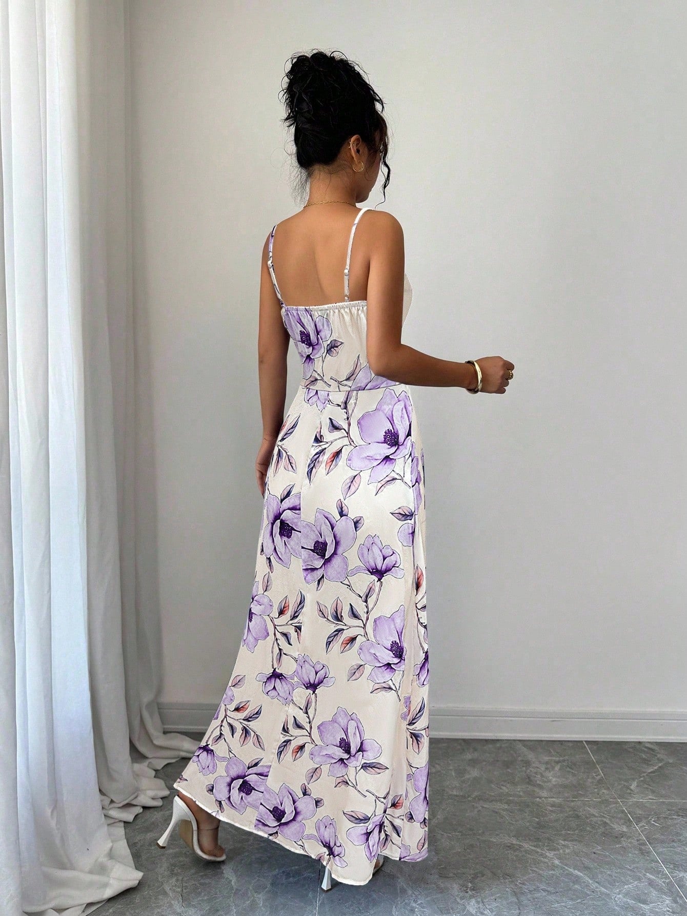 Vestido Longo De Alças Ajustáveis Estampado Floral Elegante