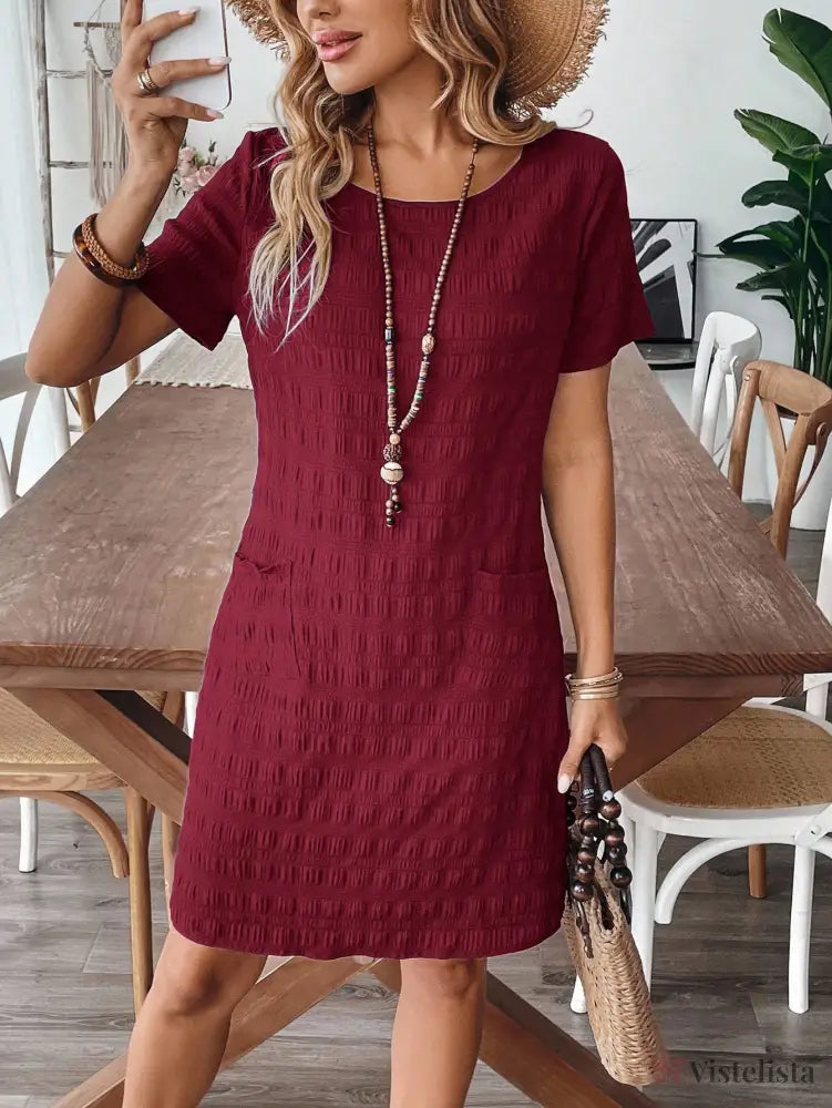 Vestido Curto Casual Texturizado Com Bolsos Vestido Curto Casual Texturizado Com Bolsos