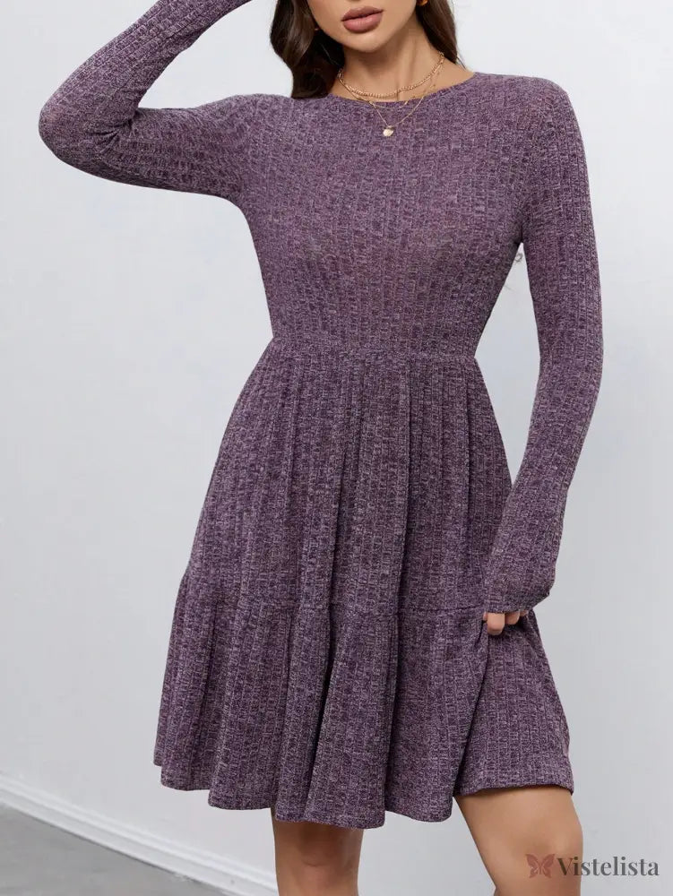 Vestido Curto De Manga Longa Com Cinto E Saia Rodada Vestido Curto De Manga Longa Com Cinto E Saia Rodada