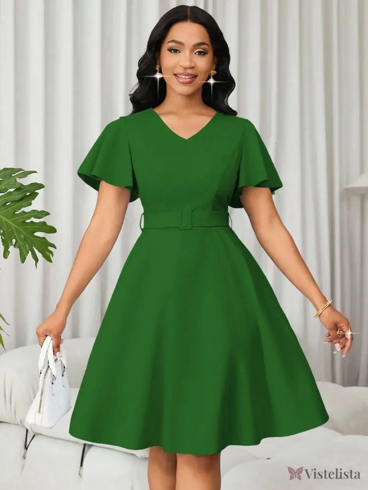 Vestido Curto Evasê Decote V Com Cinto E Manga Flare Vestido Curto Evasê Decote V Com Cinto E Manga Flare