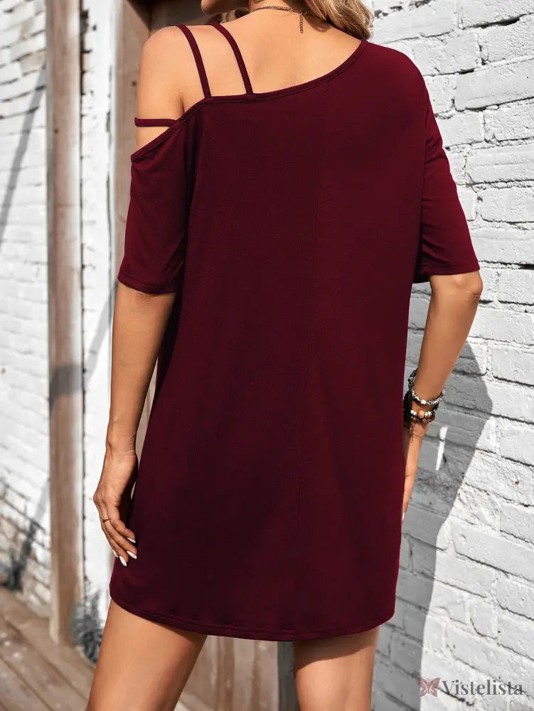 Vestido Curto Ombro Único Com Alças Assimétricas Vestido Curto Ombro Único Com Alças Assimétricas
