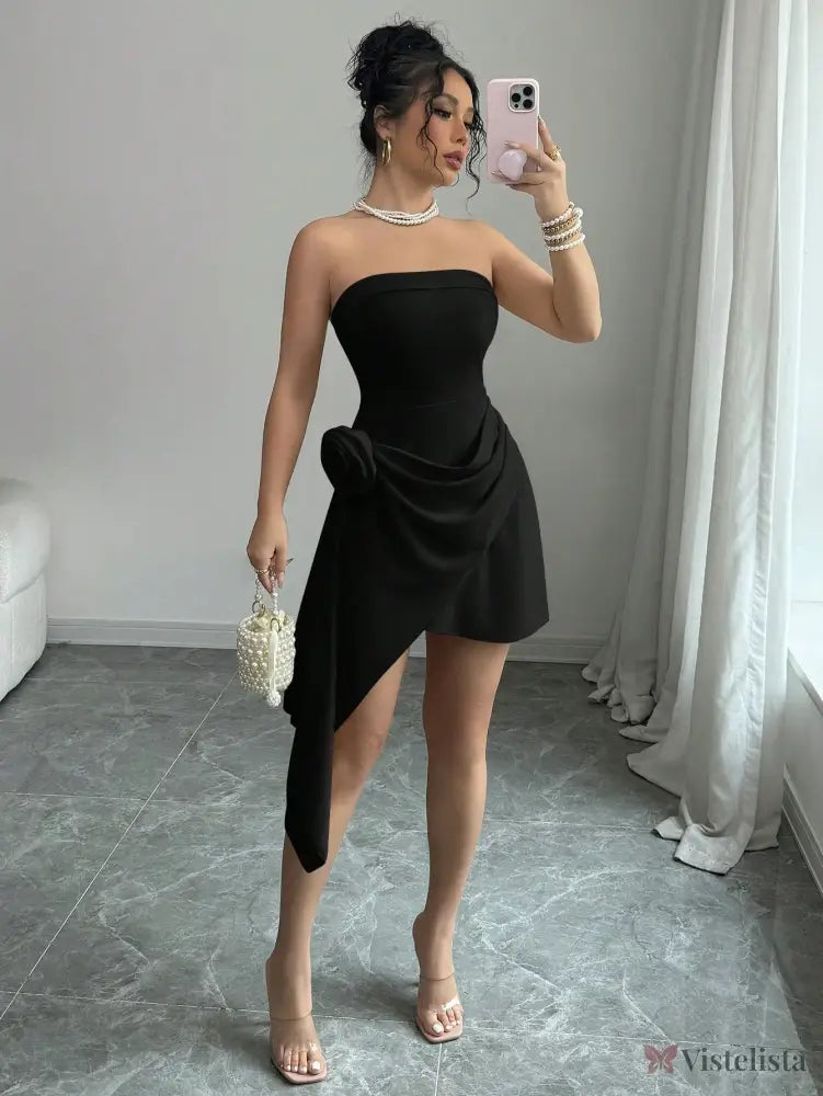 Vestido Curto Tomara Que Caia Assimétrico Com Flor Na Cintura Vestido Curto Tomara Que Caia Assimétrico Com Flor Na