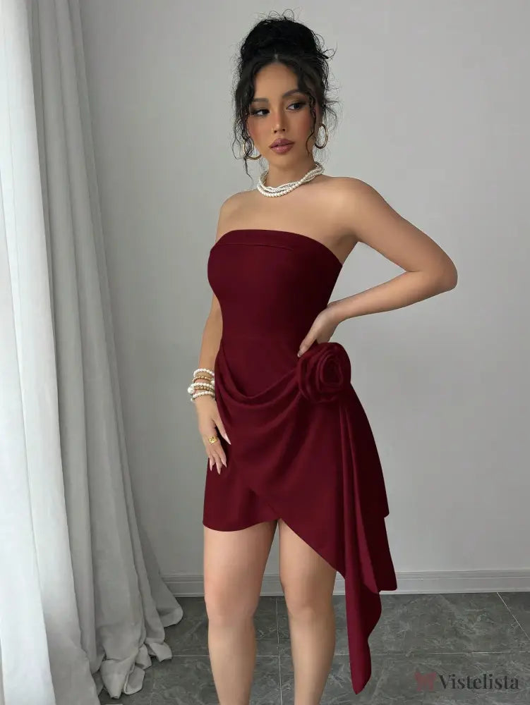 Vestido Curto Tomara Que Caia Assimétrico Com Flor Na Cintura Vestido Curto Tomara Que Caia Assimétrico Com Flor Na