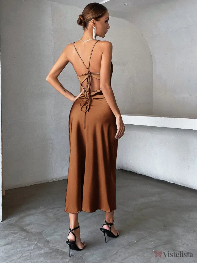 Vestido Longo De Cetim Minimalista Com Alças Finas Vestido Longo De Cetim Minimalista Com Alças Finas