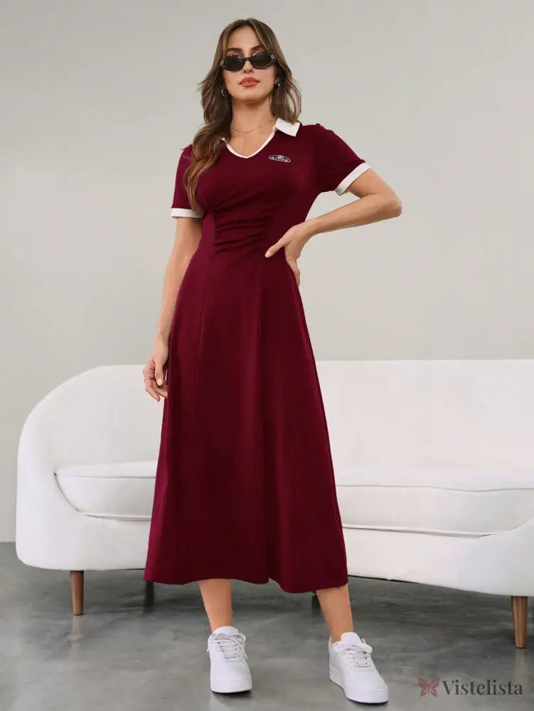Vestido Longo Minimalista Decote V Cintura Ajustada Vestido Longo Minimalista Decote V Cintura Ajustada
