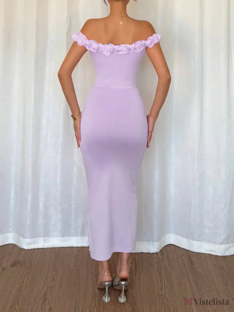 Vestido Longo Ombro a Ombro Com Pérolas e Flores Vestido Longo Ombro a Ombro Com Pérolas e Flores
