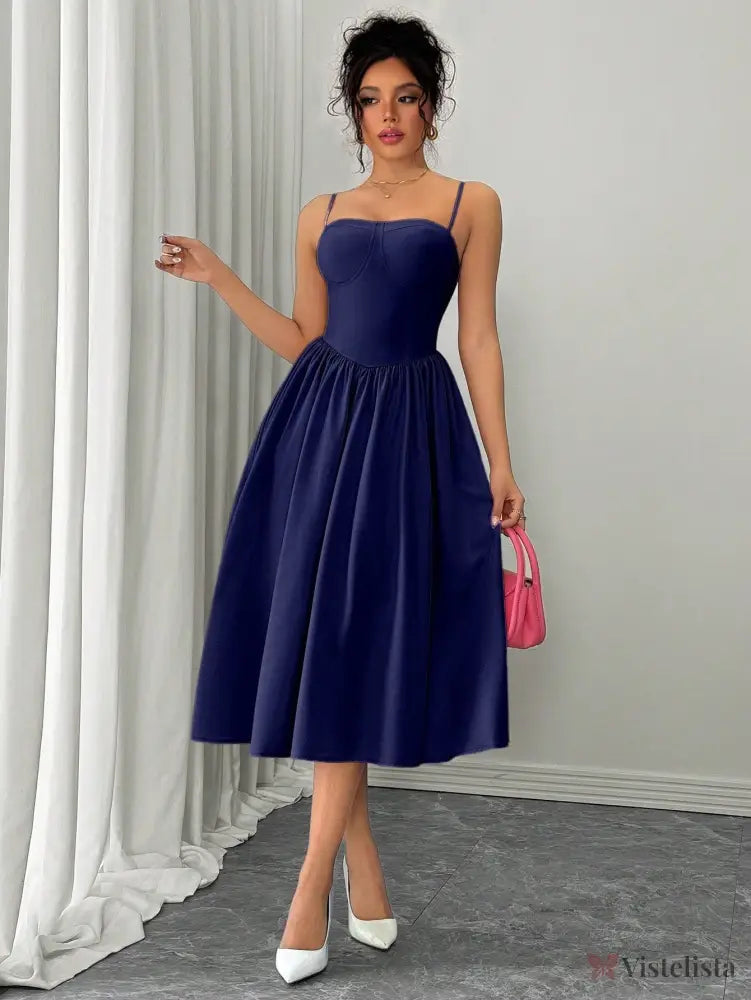 Vestido Midi Evasê Com Alças Finas Estruturado Vestido Midi Evasê Com Alças Finas Estruturado