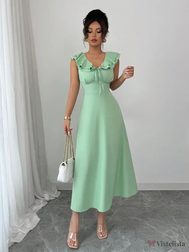 Vestido Midi Evasê Com Babado No Decote Vestido Midi Evasê Com Babado No Decote