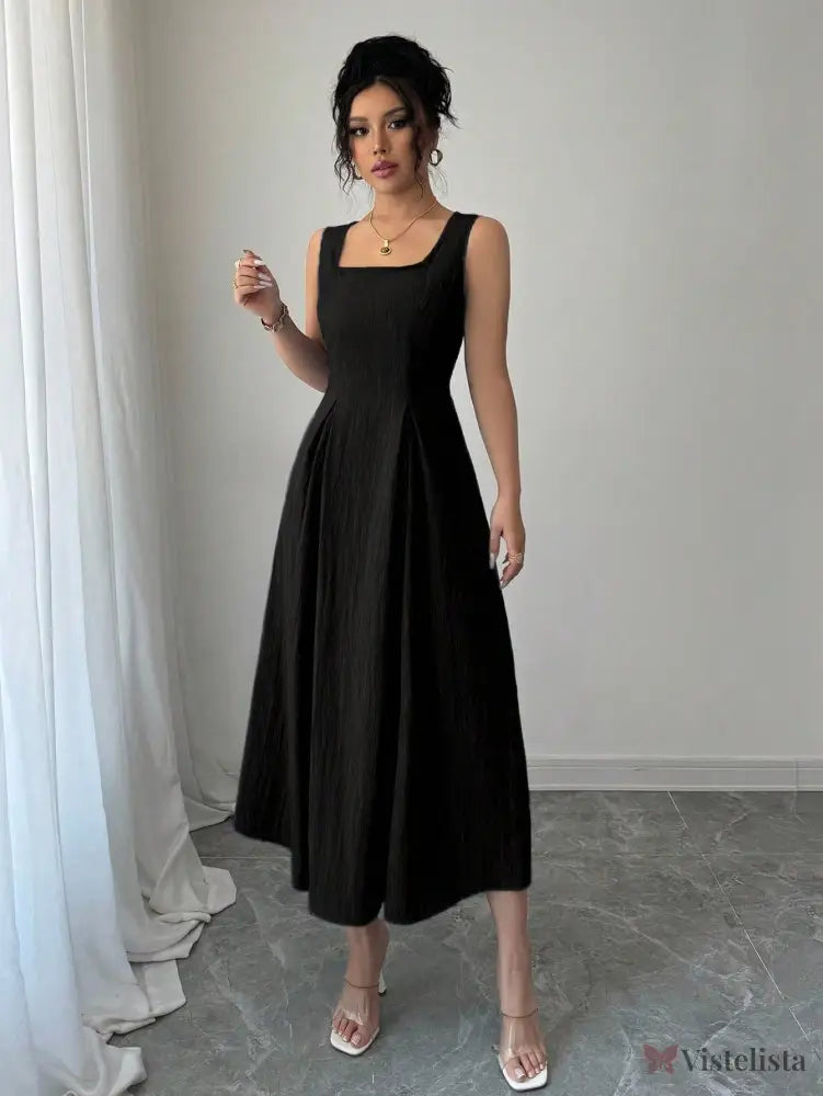 Vestido Midi Evasê Com Pregas E Detalhe Trançado Vestido Midi Evasê Com Pregas E Detalhe Trançado