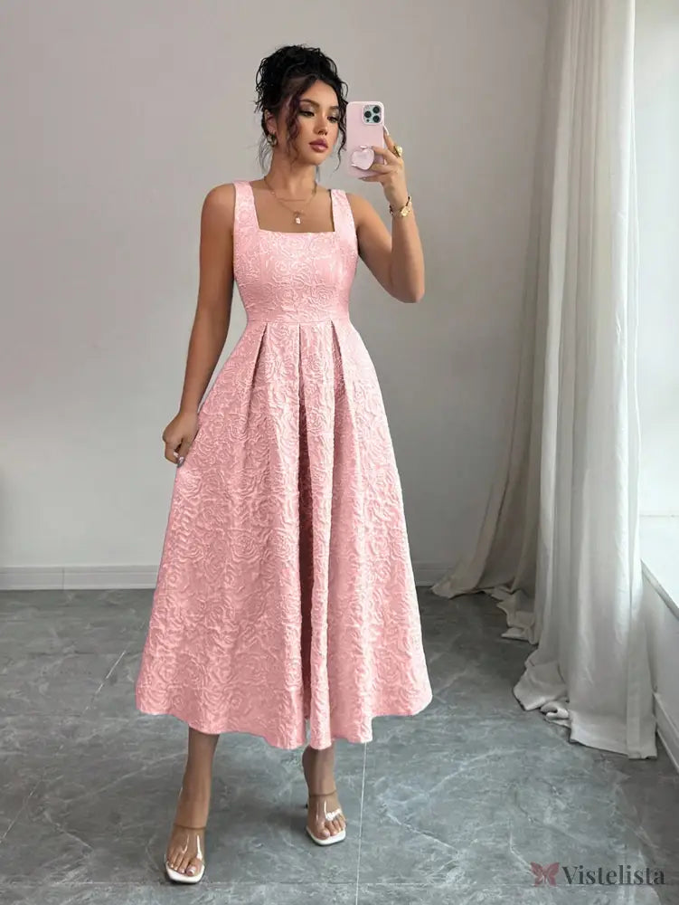 Vestido Midi Fashion Com Decote Quadrado E Saia Evasê Vestido Midi Fashion Com Decote Quadrado E Saia Evasê
