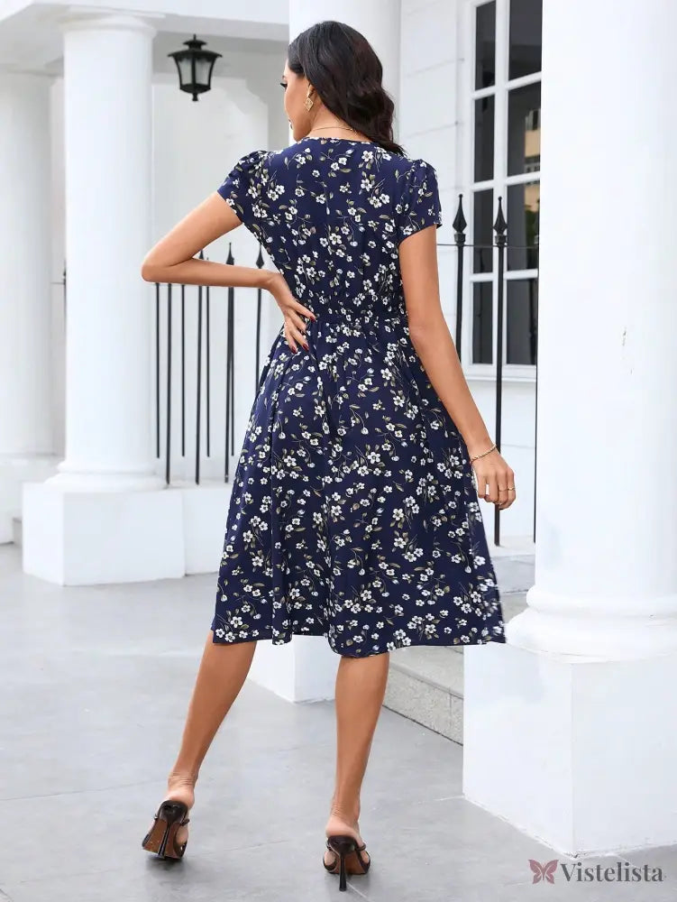Vestido Midi Floral Com Decote V E Bolsos Laterais Vestido Midi Floral Com Decote V E Bolsos Laterais