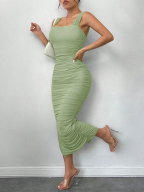 Vestido Midi Sofisticado Alças Largas Decote Reto Estruturado