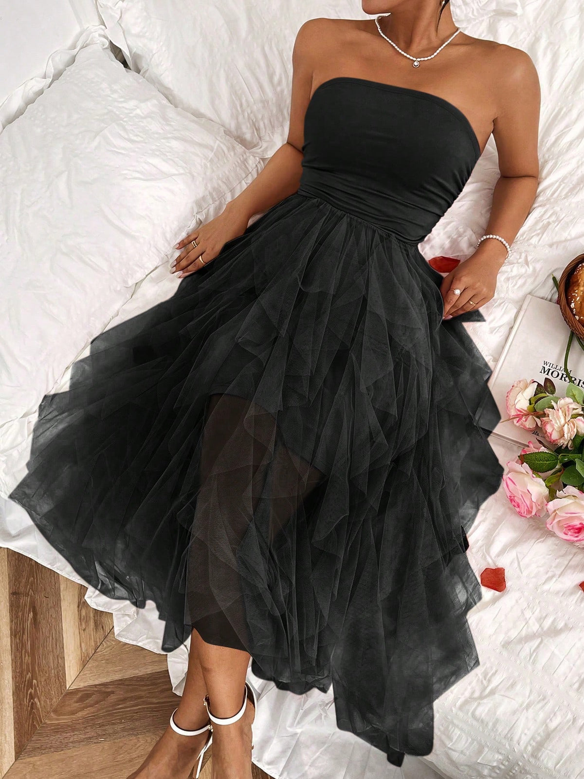 Vestido Midi Tomara Que Caia Com Saia De Camadas Tule