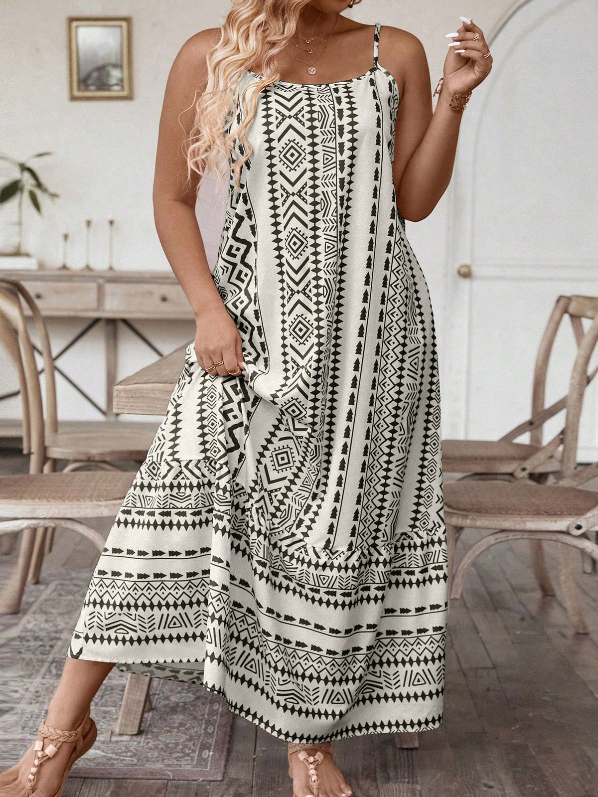 Vestido Longo Estampado Étnico Com Alças Finas