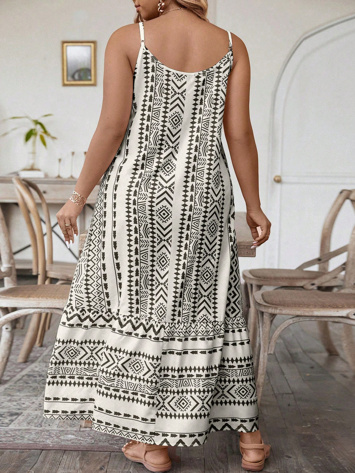 Vestido Longo Estampado Étnico Com Alças Finas