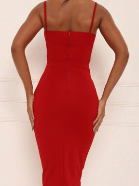 Vestido Midi Tubinho Justo Alças Finas Com Bojo Estruturado