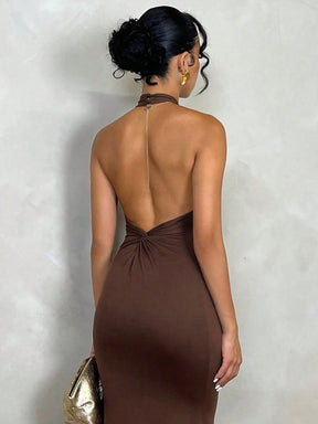 Vestido Midi Elegante Justo Com Decote Halter Torcido