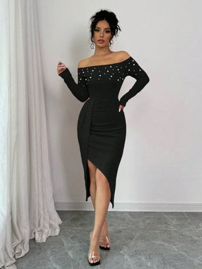 Vestido Midi Ombro A Ombro Com Pérolas E Fenda Elegante