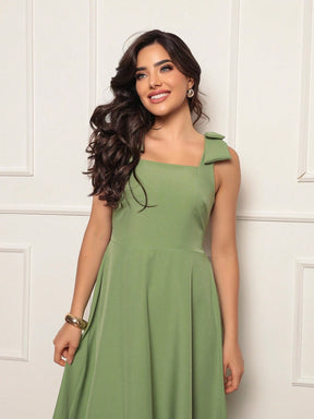 Vestido Midi Evasê Elegante Com Laço No Ombro