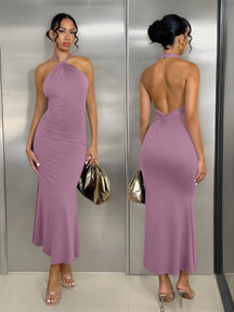 Vestido Midi Elegante Justo Com Decote Halter Torcido