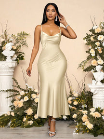 Vestido Longo De Cetim Com Decote Draped