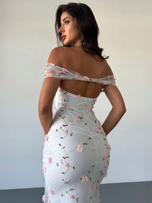 Vestido Longo Ombro A Ombro Com Estampa Floral Romântica