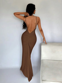 Vestido Longo Justo Elegante Decote Profundo Costas Abertas