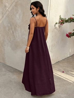 Vestido Longo De Alças Com Detalhe Floral No Decote