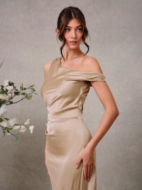 Vestido Longo Um Ombro Só Cetim Com Fenda Sofisticada
