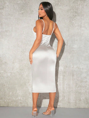 Vestido Midi Slip Dress Justo Em Cetim Brilhante
