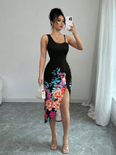 Vestido Midi Justo Com Estampa Floral E Fenda Lateral
