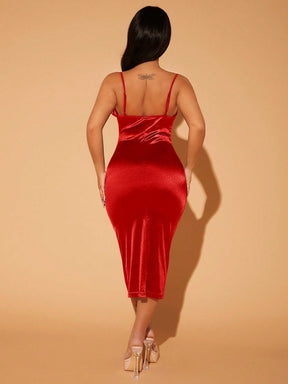 Vestido Midi De Cetim Ajustado Com Alças Finas