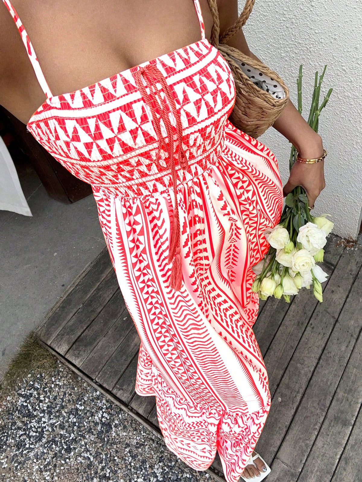 Vestido Midi Estampado Étnico com Alças Finas Ajustáveis