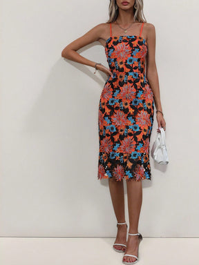 Vestido Elegante De Renda Com Transparência Floral Midi