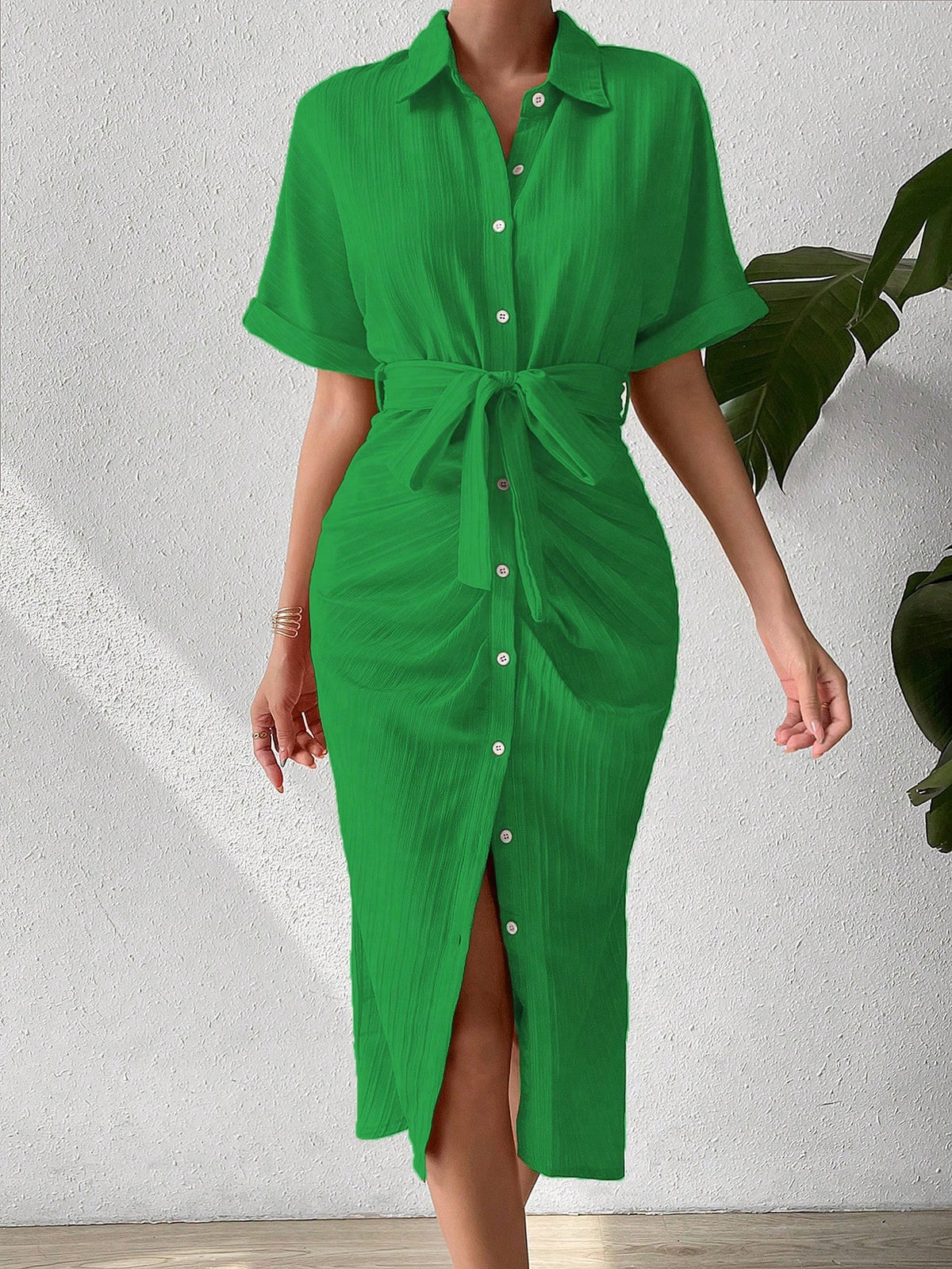 Vestido Midi Chemise Plissado Com Amarração Na Cintura