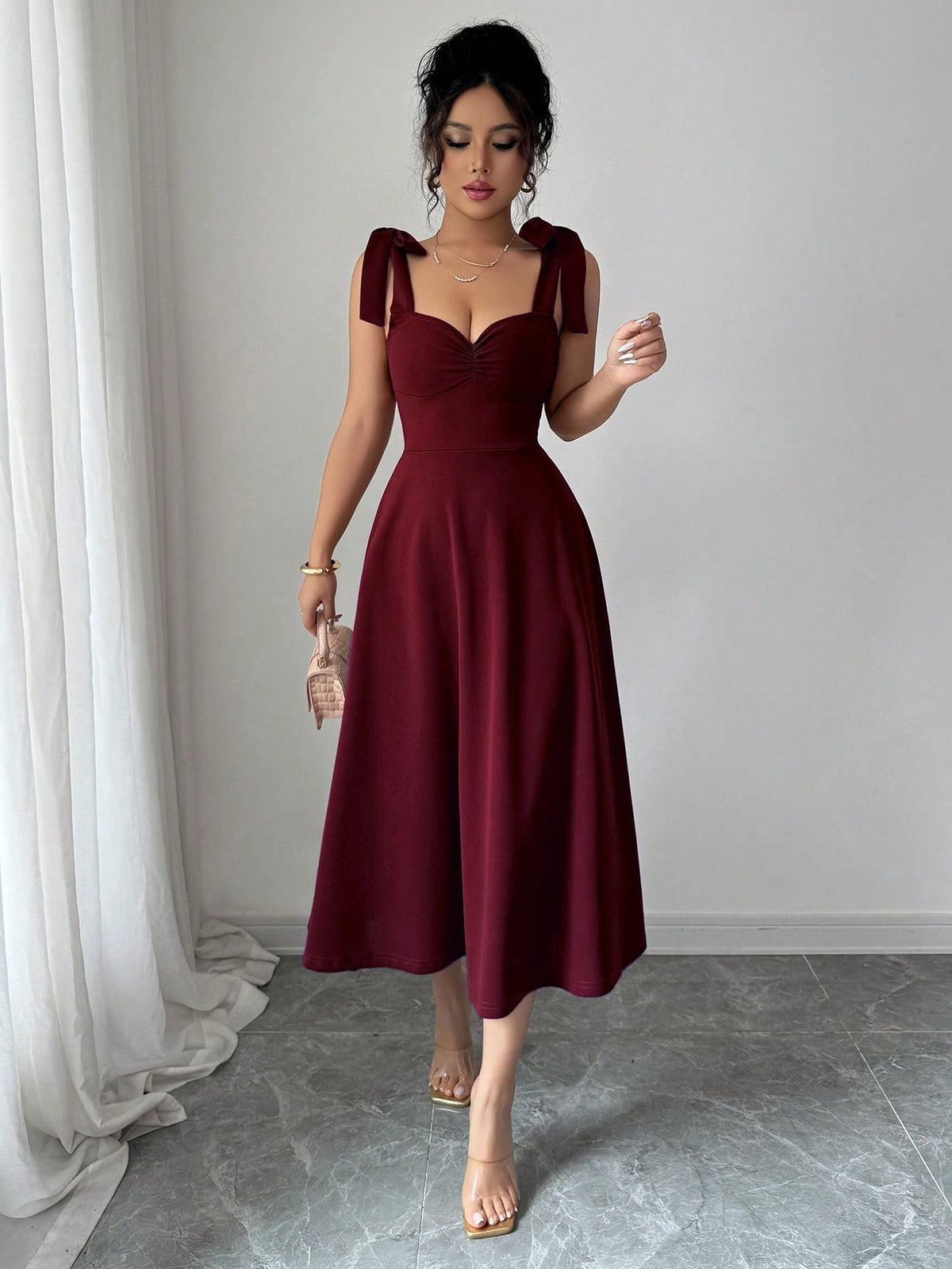 Vestido Elegante Decote Coração Com Saia A-Line